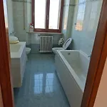 Casa Doris Montecarotto, Le Marche - Lage, Glasfaser Wifi, Neu Renoviert Apartman