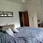 Casa Doris Montecarotto, Le Marche - Lage, Glasfaser Wifi, Neu Renoviert *
