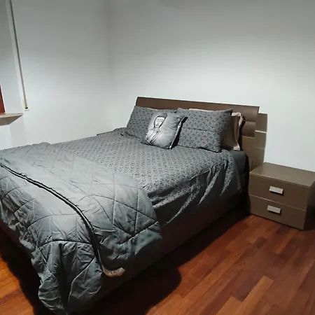 Casa Doris Montecarotto, Le Marche - Lage, Glasfaser Wifi, Neu Renoviert شقة