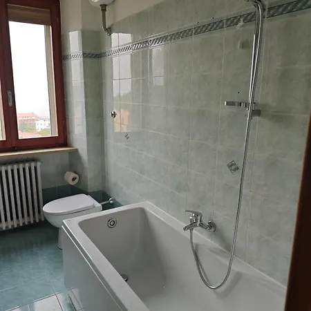 Casa Doris Montecarotto, Le Marche - Lage, Glasfaser Wifi, Neu Renoviert Apartament *