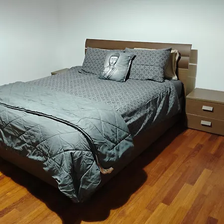 Casa Doris Montecarotto, Le Marche - Lage, Glasfaser Wifi, Neu Renoviert Apartment Montecarotto