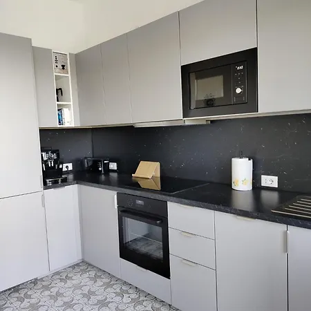 Casa Doris Montecarotto, Le Marche - Lage, Glasfaser Wifi, Neu Renoviert Apartament *