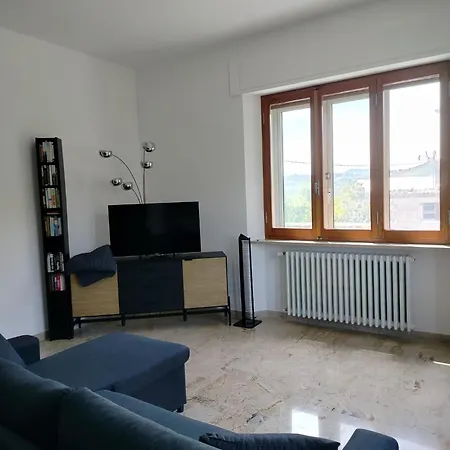 شقة Casa Doris Montecarotto, Le Marche - Lage, Glasfaser Wifi, Neu Renoviert *