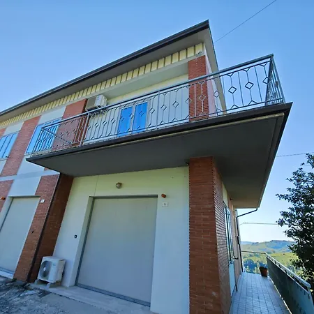 Casa Doris Montecarotto, Le Marche - Lage, Glasfaser Wifi, Neu Renoviert Apartamento Montecarotto