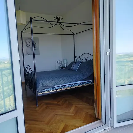 Apartament Casa Doris Montecarotto, Le Marche - Lage, Glasfaser Wifi, Neu Renoviert *